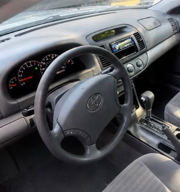 2005 Toyota Camry — photo 6