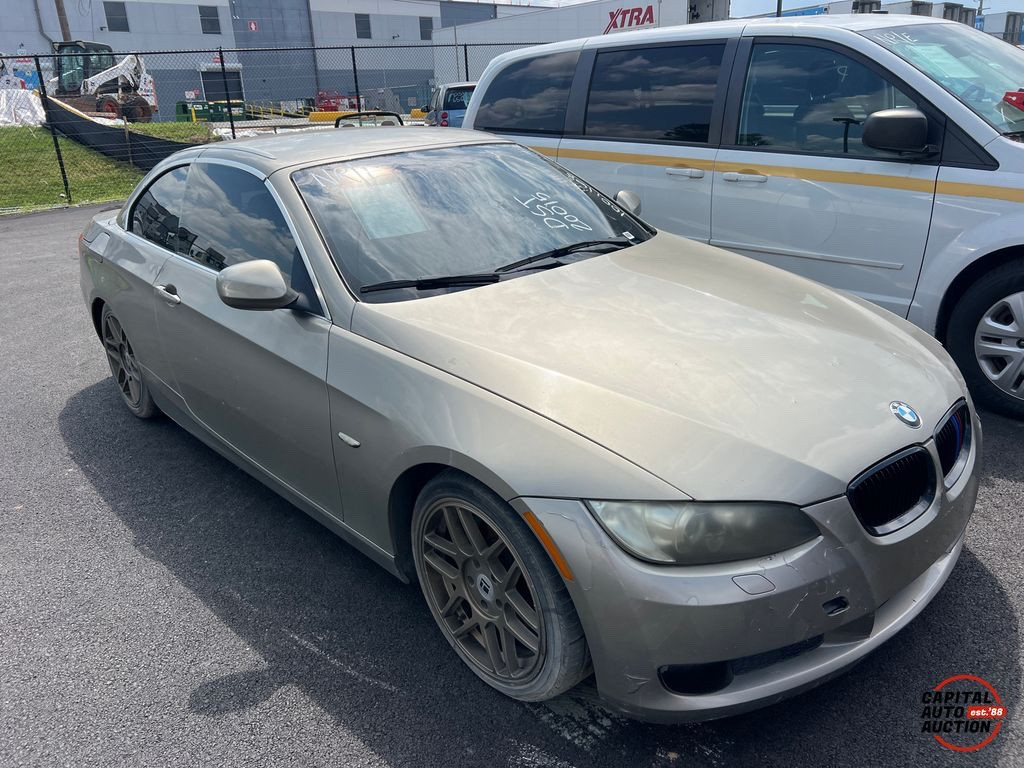 2010 BMW 328I CONVERTIBLE — photo 2