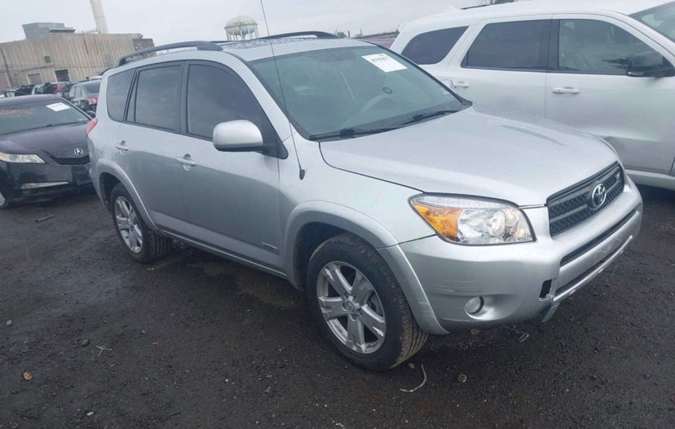 2007 Toyota RAV4 — photo 2