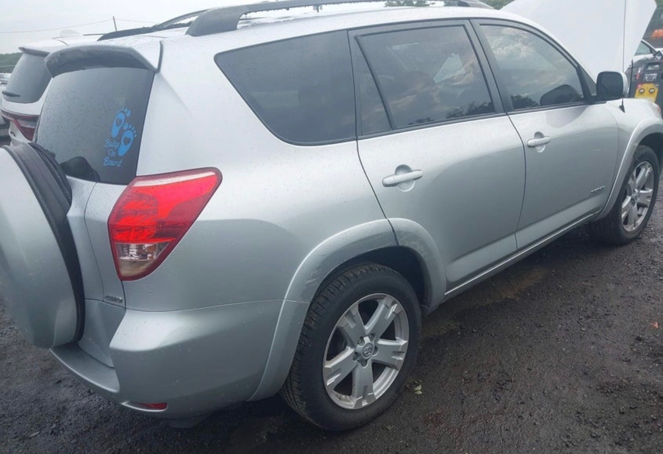 2007 Toyota RAV4 — photo 3