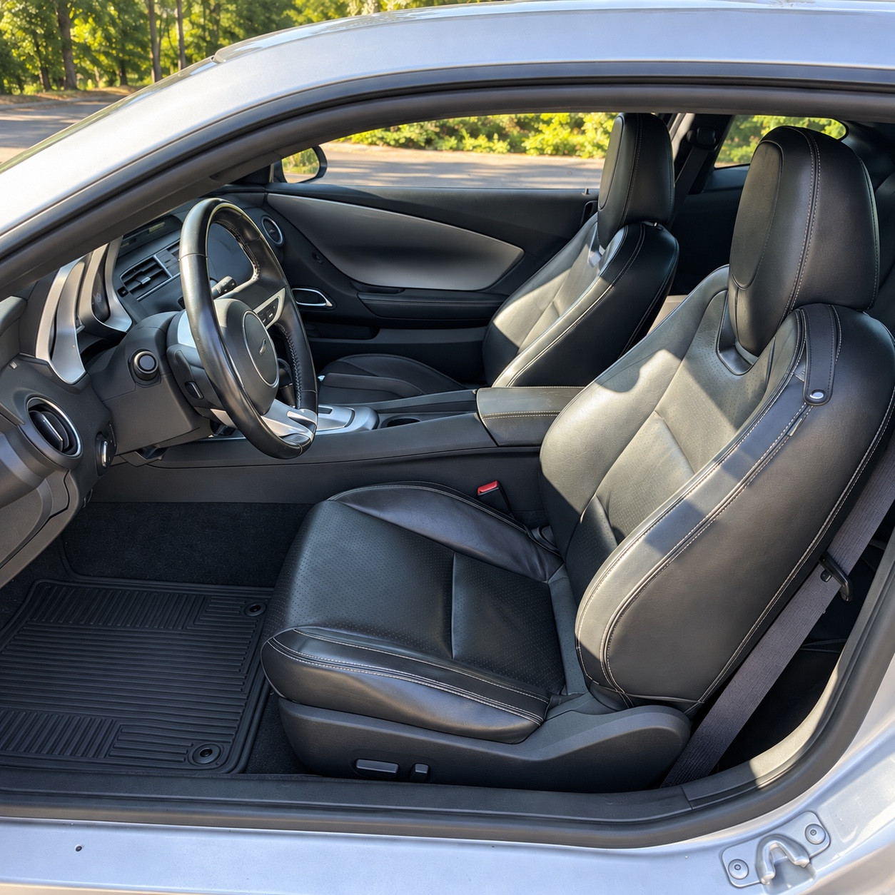 2010 Chevrolet Camaro — photo 9