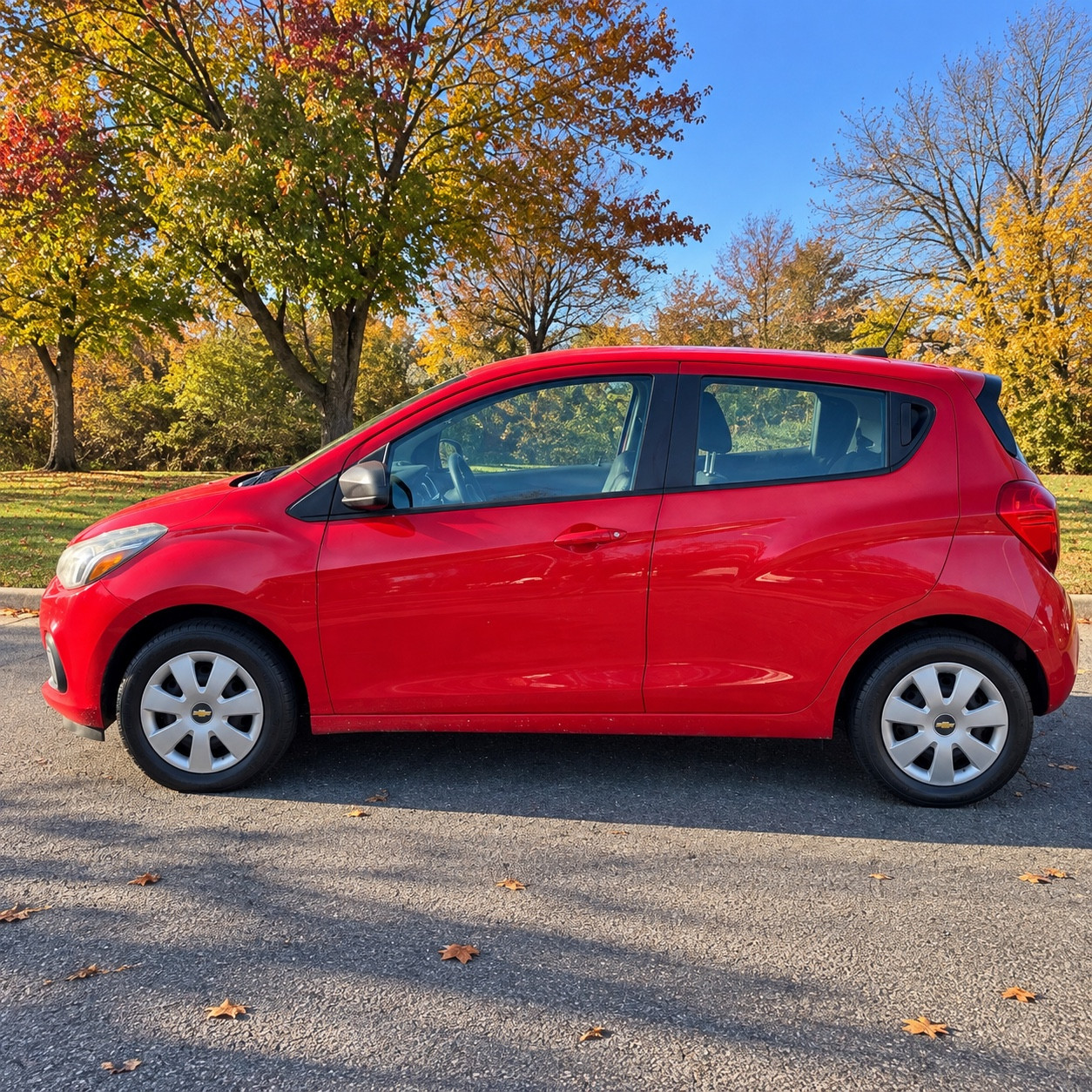 2016 Chevrolet Spark — photo 2